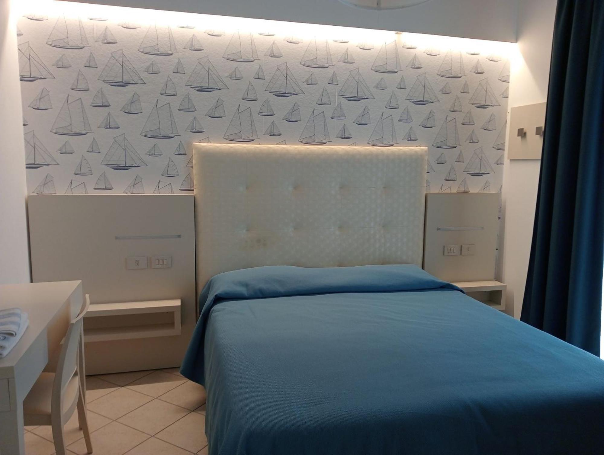 Ariston Vacanze Aparthotel *